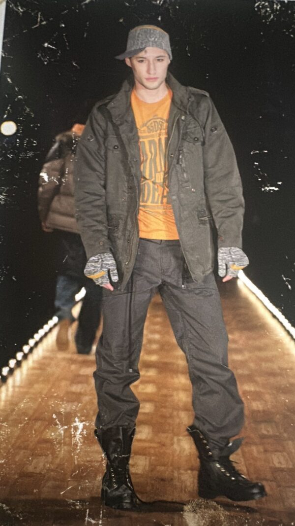 55 DIESEL ZURKA AND THE VAGABONDS FW 06 - immagine 4
