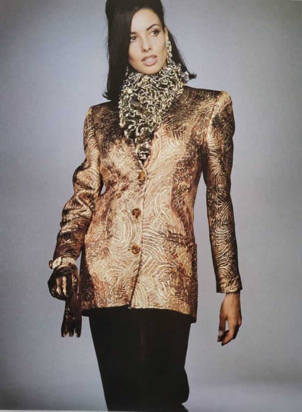 COLLEZIONI DONNA ALTA MODA HAUTE COUTURE N.30 AUTUMN /WINTER 1992-93 - immagine 2