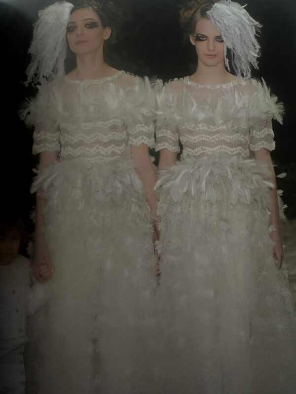 LEGGENDE DELLA MODA-CHANEL BY LAGERFELD - immagine 6